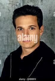 Scott Wolf Film Go (1999) Characters: Adam Director: Doug Liman 07 April  1999 **WARNING** This Photograph is for editorial use only and is the  copyright of TRISTAR and/or the Photographer assigned by