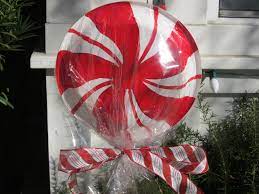 Beach christmas decorations diy lollipops for candy. Lollipop Yard Stakes Christmas Lollipops Outdoor Christmas Decorations Christmas Diy