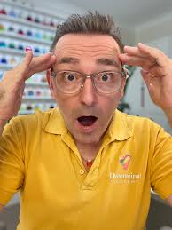 Reactions to online questions and alphabet letters