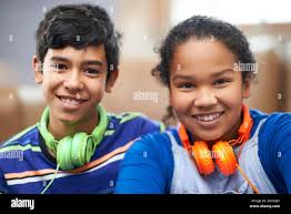 Petit frère Banque de photographies et d'images à haute résolution