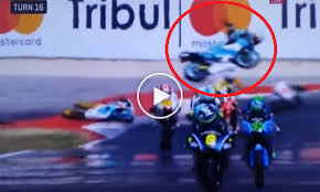 The swiss jason dupasquier crashed and overwhelmed the racing cars of ayumu sasaki and jeremy. Bizarre Moto3 Accident Makes Driver Livio Loi Flying In The Air Sportvideos Tv