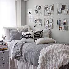 20th birthday dorm room decoration surprise! Dormdecorations Room Inspiration Bedroom Dorm Room Decor College Dorm Room Decor