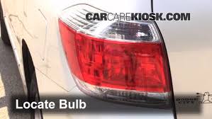 The burnt out tail light: Tail Light Change 2008 2013 Toyota Highlander 2012 Toyota Highlander 3 5l V6