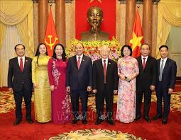 More images for chủ tịch nước » Ban Giao Cong Tac Chá»§ Tá»‹ch NÆ°á»›c