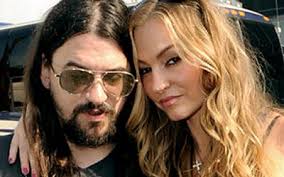 Albert cunniff (author) › visit amazon's albert cunniff page. Shooter And Drea Welcome Second Child Fikkle Fame