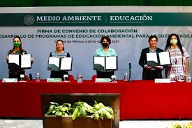 La propuesta de las autoridades educativas es que las comunidades escolares se dividan en dos grupos: La Jornada Sep Preve Regreso A Clases Presenciales En Cdmx Para Agosto
