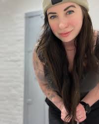 Destiny Chase ♻️ (@sustainabledestiny) • Instagram photos and videos