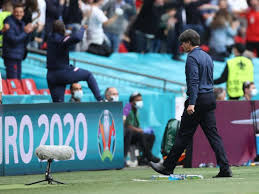 Aktuelle news und analysen aus dem sport und der sportpolitik. Aktuell Gefragt Joachim Low Von Ruhestand Habe Ich Noch Nie Gesprochen Sport Stuttgarter Nachrichten