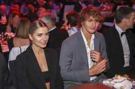 She is one gorgeous gal indeed until recently olga was the girlfriend of german tennis player alexander zverev. Alexander Zverev Uber Lena Gercke Wir Waren Nie Ein Paar Tennis Magazin