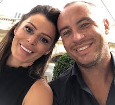 Howard's end, Danni's beginning...