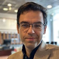 Henrietta Bennett (@hennybennettphd)