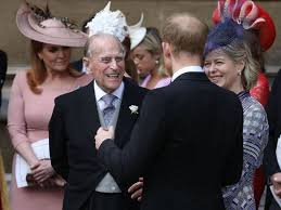 The royal wedding frenzy isn't over just yet. Royale Hochzeit In Windsor Lady Gabriella Vor Dem Altar Uberregionales Ludwigsburger Kreiszeitung