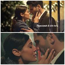 SegretiDiFamiglia Anteprima dell' episodio di Giovedì 29 Agosto ✓Ceylin non  riesce più a trattenersi e confessa a Ilgaz di essere innamorata di lui. La  giovane non riesce a trovare il padre, ancora