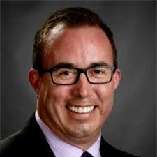 Scott Redfield's Instagram, Twitter & Facebook