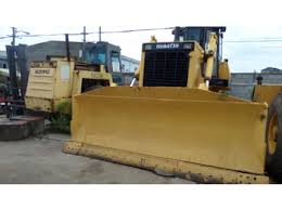 Komatsu d355 bulldozers, search and find ads for new and used komatsu d355 bulldozers for sale. Komatsu D355a 3 Bulldozer Gebraucht Kaufen Baujahr 1989 Bei Truck1 3204601