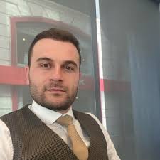 27.06.2025 tarihi itibari ile Kocaeli Üniversitesi İktisat Bölümünü  başarıyla tamamlamış olmanın gururunu yaşıyorum. Tüm öğrenim hayatım  boyunca desteklerini bir gün olsun eksik etmeyen aileme çok…