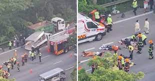 Find singapore accident latest news, videos & pictures on singapore accident and see latest updates, news, information from ndtv.com. 1 Passenger Dead 2 Trapped In Early Morning Accident Between Lorry Stationary Truck On Pie Mothership Sg News From Singapore Asia And Around The World