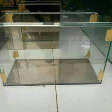 Kami dapat membantu anda berhenti membuang waktu berharga mencari merk lem kaca aquarium yang bagus atau pengganti lem kaca aquarium lainnya. Aquarium Kaca 100x50x50 Tebal Kaca 8 Mm Full Aquarium Kaca Tank Shopee Indonesia