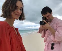 Однако вчера во время прямого эфира в рамках шоу ок на связи актер все же сделал исключение. 34 Letnij Danila Kozlovskij Opublikoval Pervoe Sovmestnoe Foto S Novorozhdennoj Docheryu Vokrug Tv