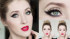En maquillage, on aime utiliser les couleurs complémentaires pour valoriser la couleur de l'iris. Tuto Maquillage De Soiree Chic Et Simple Eyeliner L Åil De Chat Yeux Blues Verts Gris Youtube
