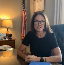 Poll: Melissa Nelson popular, if somewhat unknown, ahead of ...