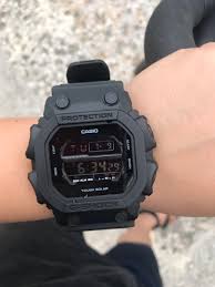Simple matte black finish allows the form of the aw591, dw6900, gx56 and g100 models to stand out with buckles, buttons and bezel in a black ion plate finish. Gshock King Gx 56bb 1 Men S Fashion Watches On Carousell