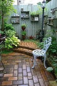Private Garden Corner Garden Corner Decorhomeideas Small Courtyard Gardens Small Garden Design Backyard