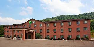 Homes for sale in newell, wv have a median listing price of $69,900. Newell Wv Hotels Near Mountaineer Casino Holiday Inn Express Newell Chester Wv