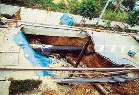 年平均10個の台風が沖縄に接近しているそうです。 一年を通して一番多く台風が発生するのは 夏。 海水温が高いほど台風の発生率は多くなるので、 7.8.9月にくることが多いです! å°é¢¨ã«ã‚ˆã‚‹è¢«å®³ æ²–ç¸„çœŒåœŸæœ¨å»ºç¯‰éƒ¨æµ·å²¸é˜²ç½èª²