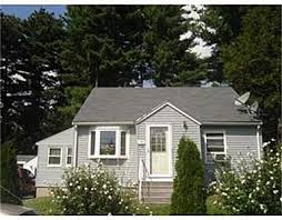190 000 Awww Minimal Traditional 1940s Home House Exterior