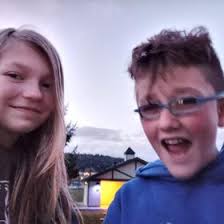 Lila Nix's Instagram, Twitter & Facebook