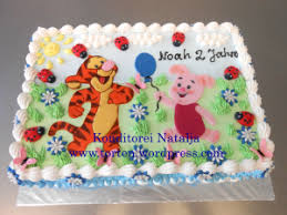 Der junge, der vom himmel fiel diese spannende abenteuergeschichte über zwei mutige jungen, die ganz unglaubliche dinge erleben und dicke freunde jenny ist erst 17, als sie für ein praktikum nach schottland fährt. Geburtstagstorten Fur Kinder Motivtorten Konditorei Natalja