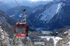 Check spelling or type a new query. Alleghe Porta D Accesso Per Il Dolomiti Superski Dell Agordino