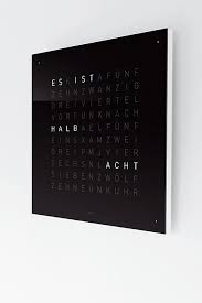 Qlocktwo Classic Qolor Deutsch Wanduhr Wohnzimmeruhren Biegert Funk