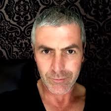 P E A R C E (aka_philpearce@)