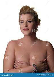Große Blonde Frau Mit überreicht Brüste Stockfoto - Bild von brüste, frau:  17674870