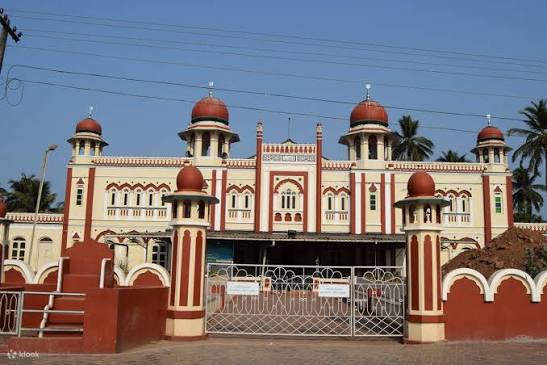 Thalassery Heritage Walking Tour - Klook