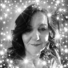 Sarah Pardoe (@MrsPea75)