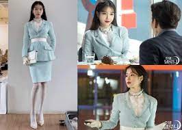 Iu recently released her fourth studio album, palette, which is also the title of an album track. Timeless Glamour Inside Iu S Hauntingly Beautiful Fashion From Hotel Del Luna Soompi