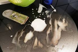 It gives you the possibility not just to heat up pots and frying pans on it, but you can easily place a usual plate on it and warm up a. Induction Cooktop Cleaner Kit How To Use It Right