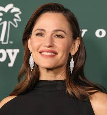 Jennifer Garner Recommends 'The Night We Lost Him' by Laura Dave
