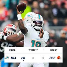 Tua’s 100th career touchdown pass! 🙌 Dolphins lead 13-7. - Follow @phinsnation__ for more!