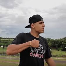 Baixe caçadores de lendas para android na aptoide agora mesmo! Renato Garcia 2 Milhoes De Inscritos Rap By Musicas De Anime