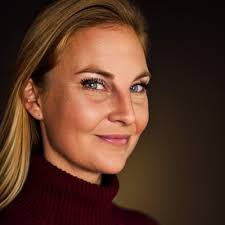 Janet Titus's Instagram, Twitter & Facebook