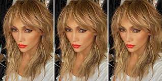 Interestingly, men's hairstyles with bangs sit in stark contrast … Cute Curtain Bang Hairstyles 8 Ways To Wear Curtain Bangs