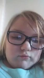 Samantha Veal's Instagram, Twitter & Facebook