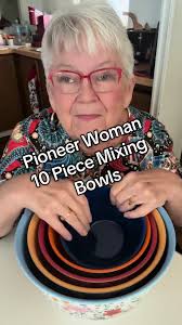 Discover Beautiful Mixing Bowls for Your Next Picnic