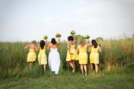 Barn Wedding Emerson Creek Oswego Il Wedding Barn Wedding Bridal Party