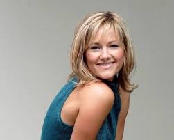 Helene fischer was a strange hairstyle disorder during the ceremony of the gold price in 2012. Helene Fischer By Jessicawooten18 On Emaze