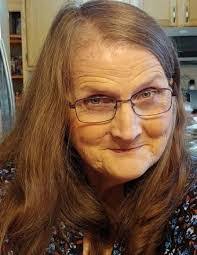 Diane Deshong's Instagram, Twitter & Facebook